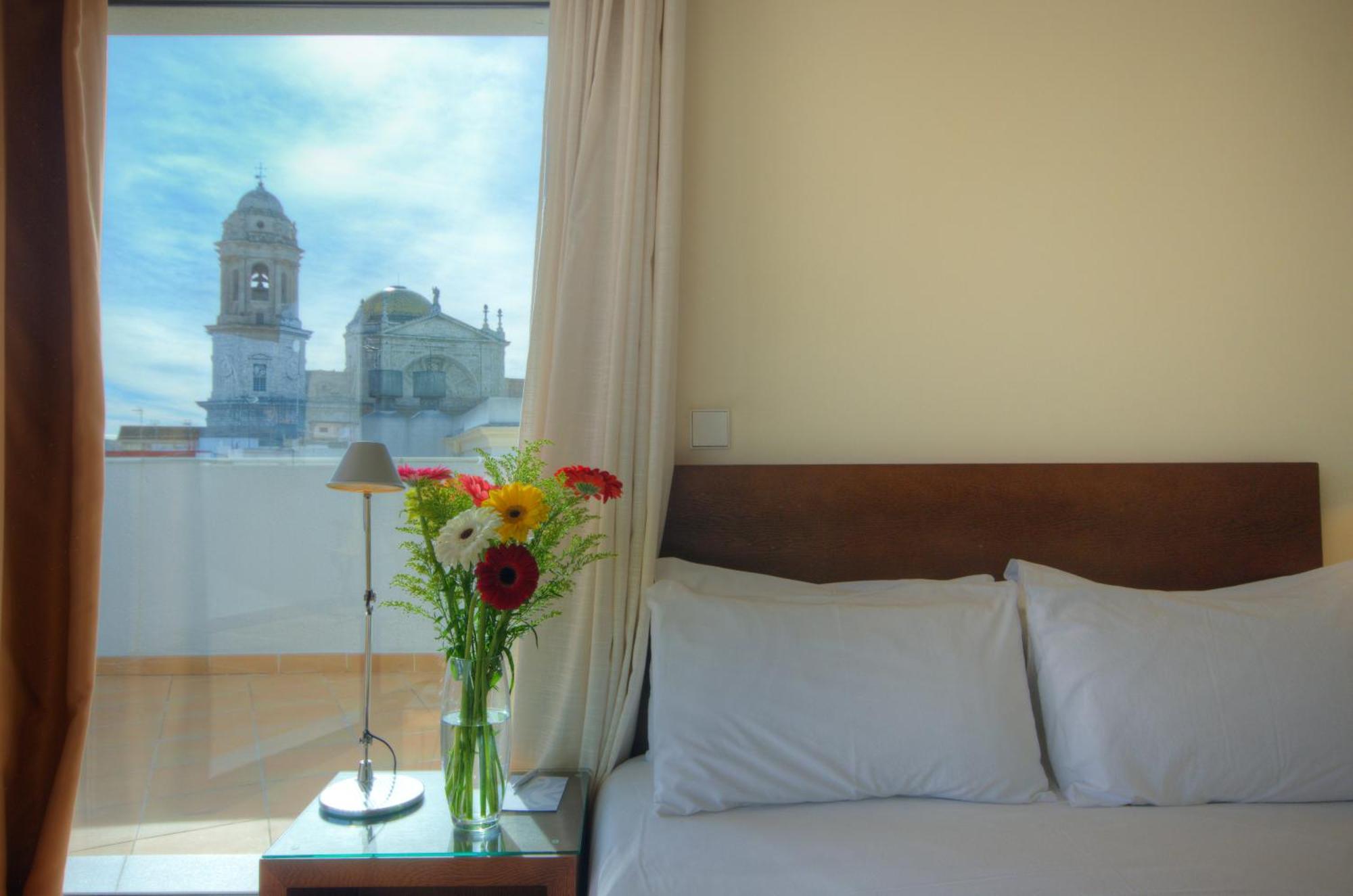 Hotel Patagonia Sur กาดิซ ภายนอก รูปภาพ